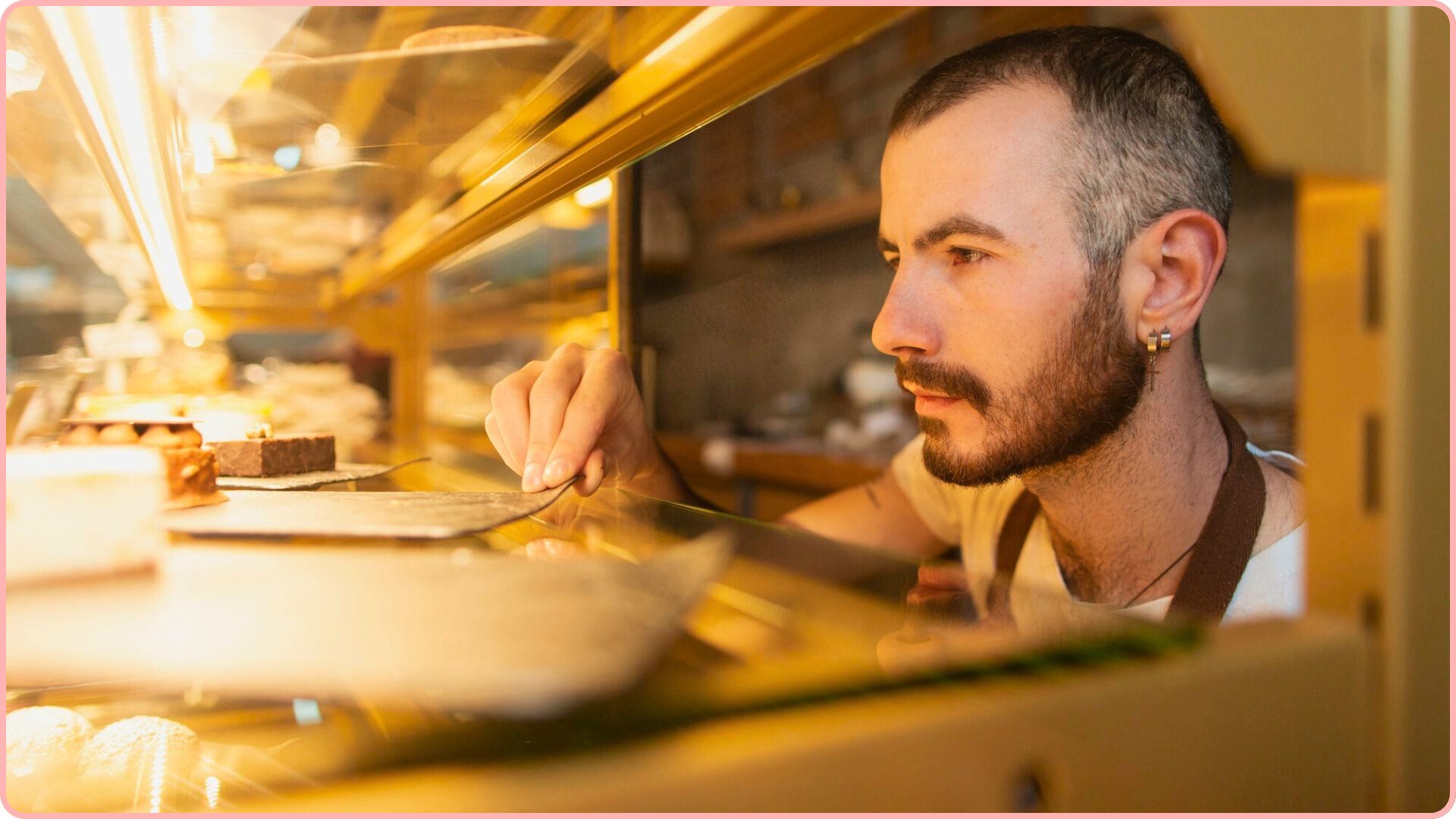 Common Faults and Solutions for Your Cake Cabinet